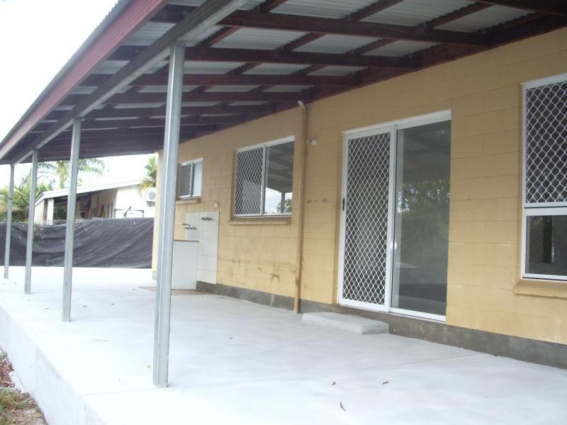 8 SHEARWATER DRIVE, Bakewell NT 0832