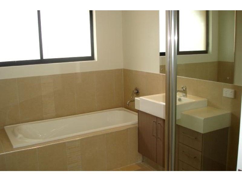 43 Wood Crescent, Rosebery NT 0832