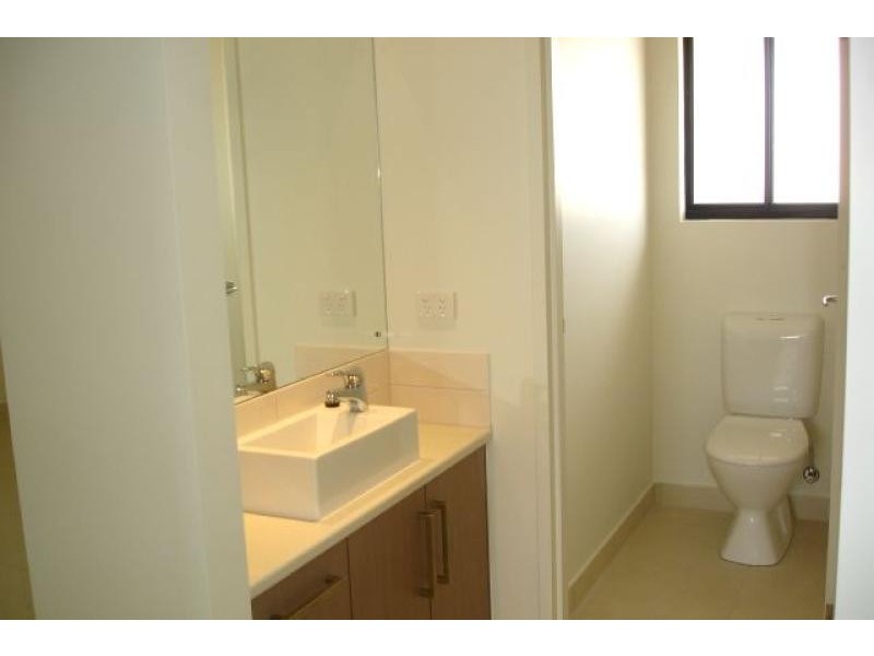 43 Wood Crescent, Rosebery NT 0832