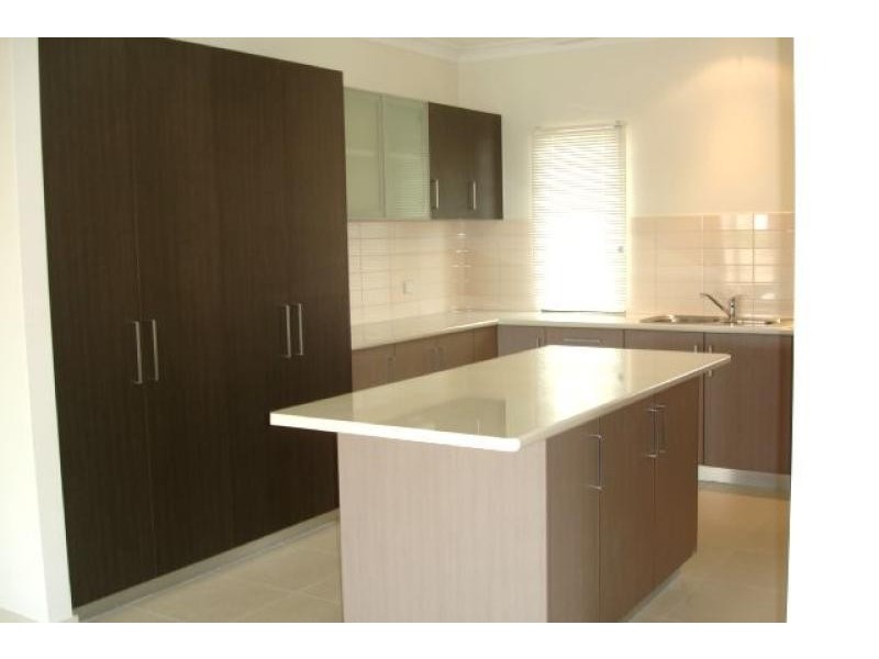 43 Wood Crescent, Rosebery NT 0832