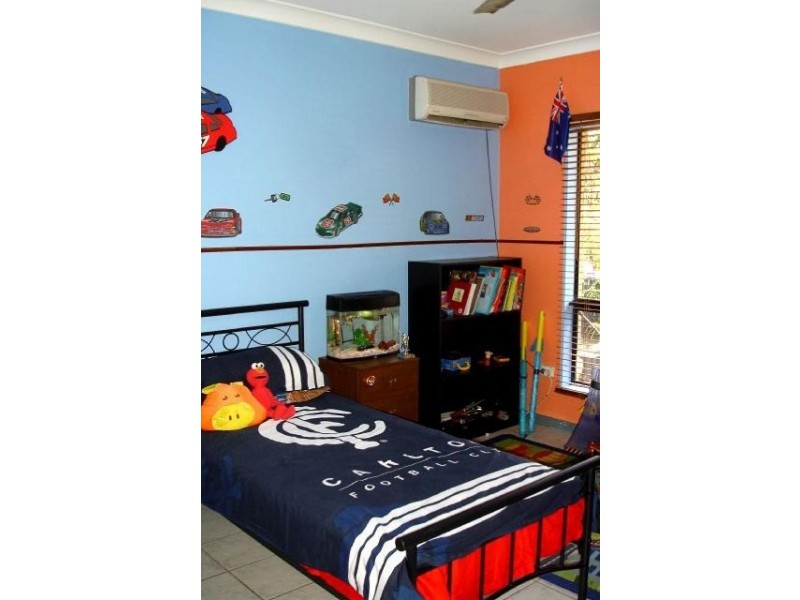 72 Dwyer Circuit, Driver NT 0830