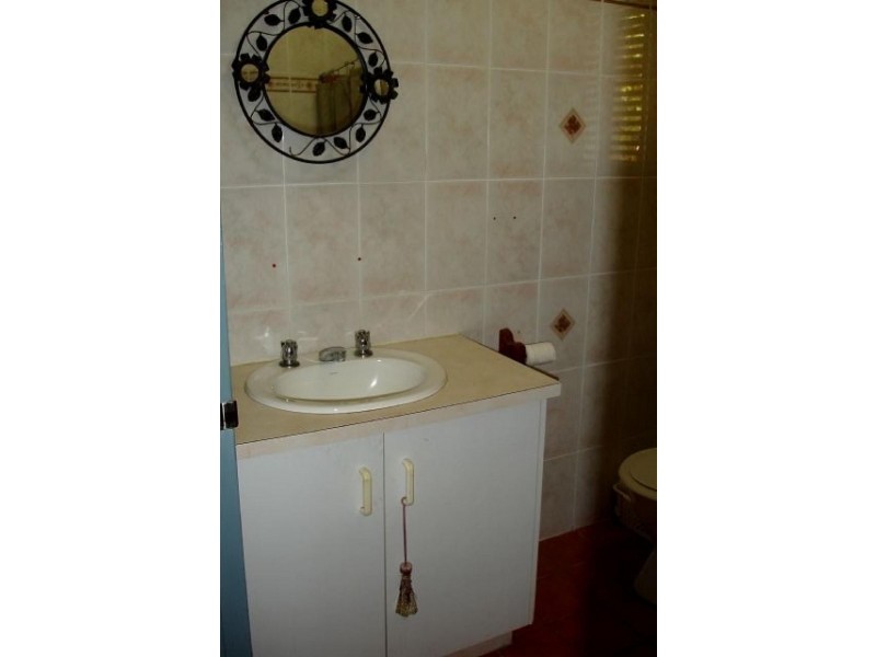 72 Dwyer Circuit, Driver NT 0830