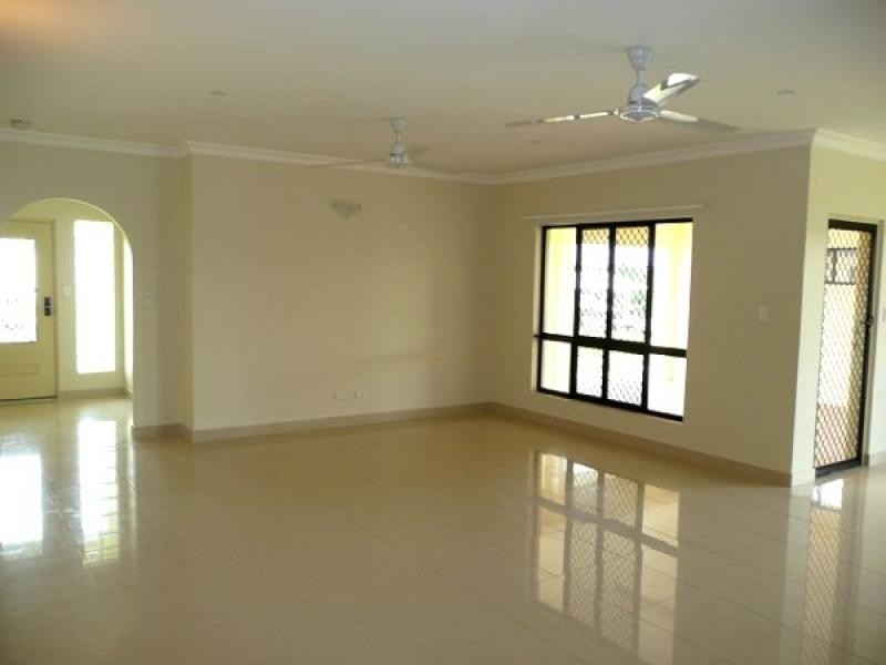 17 Bauldry Avenue, Farrar NT 0830