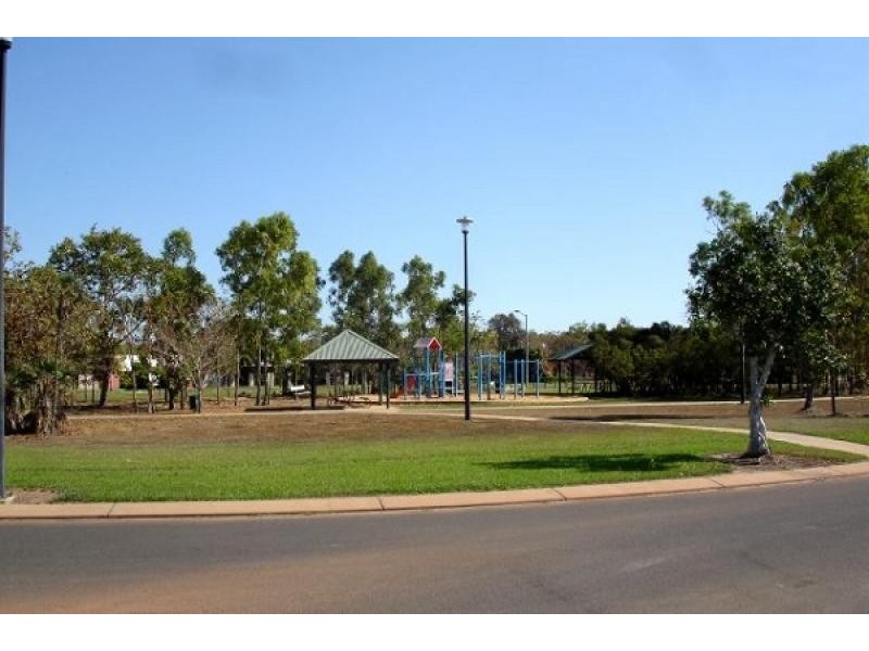 Lot 8004, 32 Bauldry Avenue, Farrar NT 0830