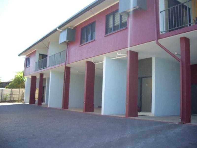 4/18 Rosetta, Gray NT 0830