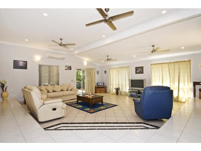 18 Callie Court, Rosebery NT 0832