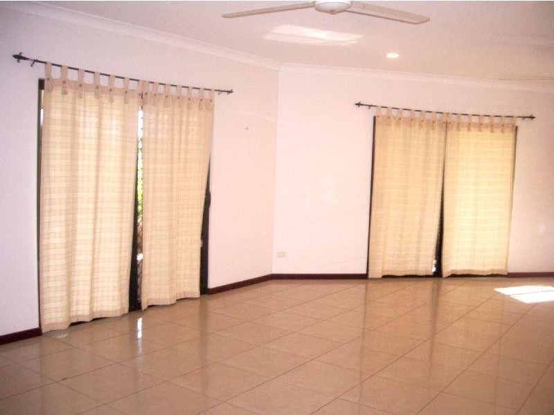 8 De Courcy Place, Durack NT 0830