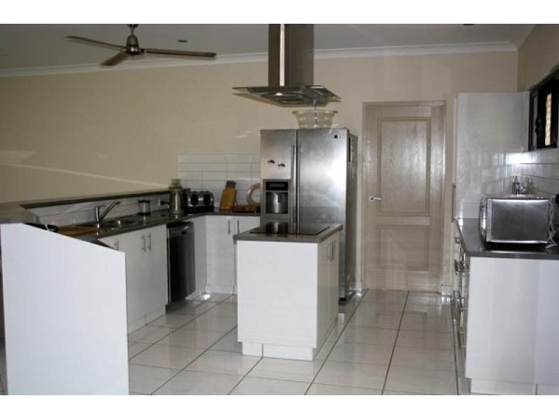 6 Darla Place, Rosebery NT 0832