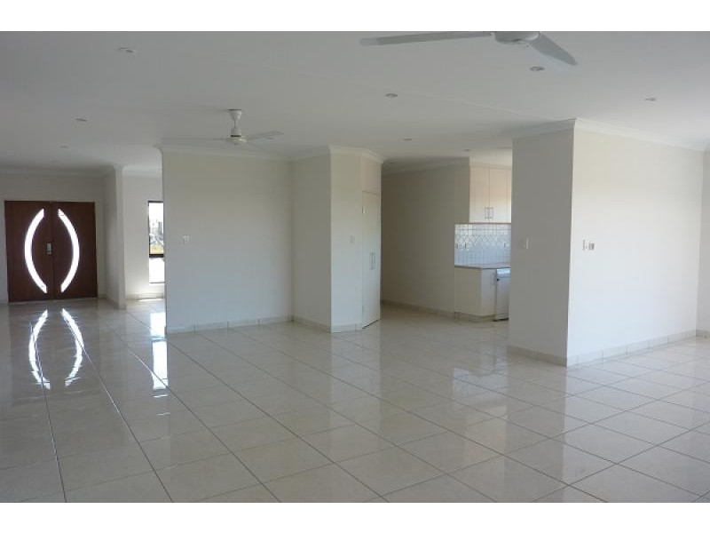 17 Antonino Drive, Rosebery NT 0832