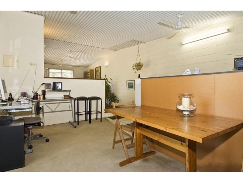 Unit 2, 13 Raffles Road, Gray NT 0830