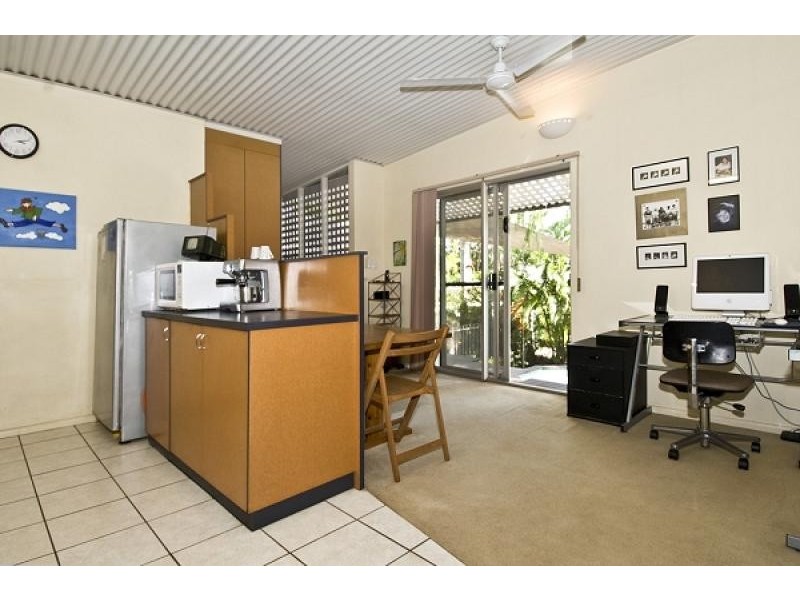 Unit 2, 13 Raffles Road, Gray NT 0830