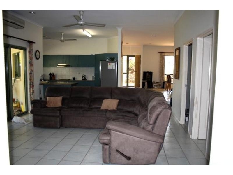 21 Rosebery Drive, Rosebery NT 0832