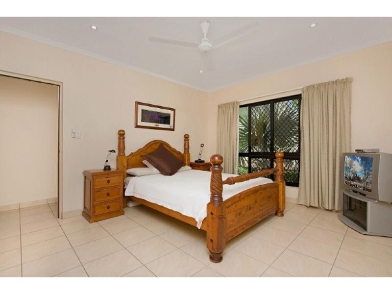10 DeCourcy Place, Durack NT 0830
