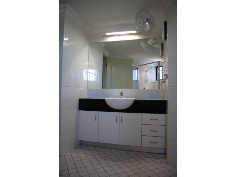 Unit 32, 43 McLachlan Street, Darwin NT 0800
