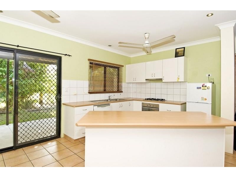 14 Hutchison Terrace, Bakewell NT 0832