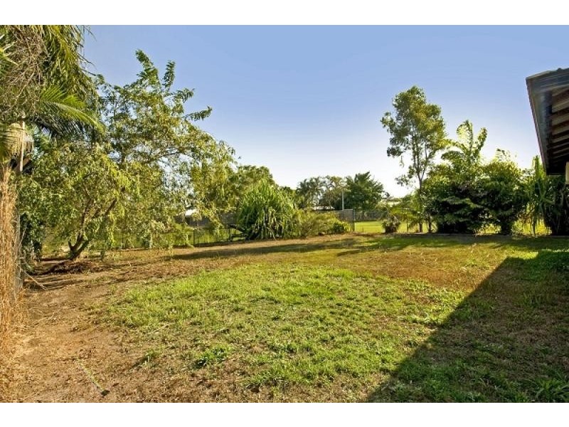 14 Hutchison Terrace, Bakewell NT 0832