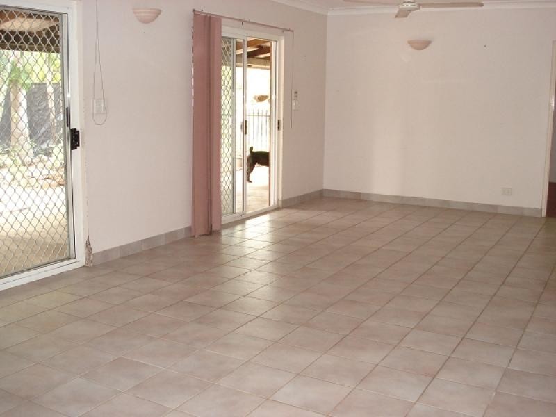 7 Troughton Court, Woodroffe NT 0830