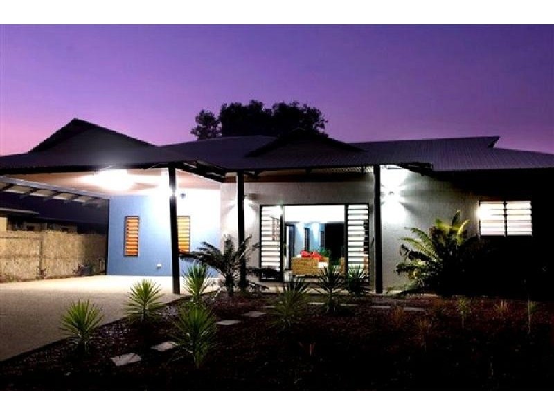 8 Bryden Street, Rosebery NT 0832