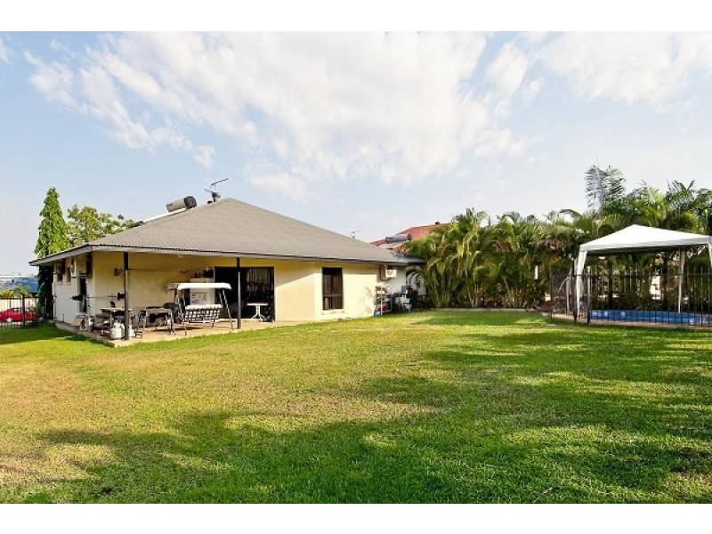 4 Yirra Crescent, Rosebery NT 0832