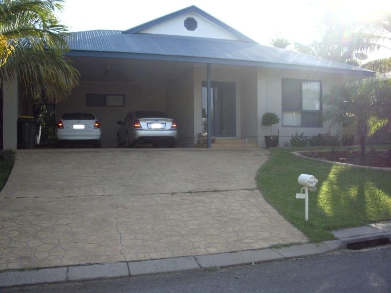 5 Wodyetia Close, Durack NT 0830