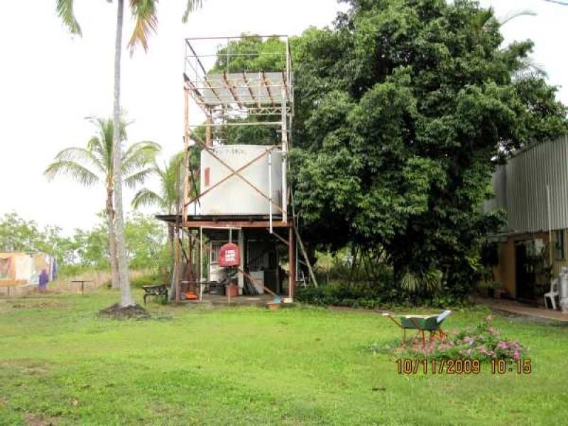 185 Middle Arm Road, Berry Springs NT 0838
