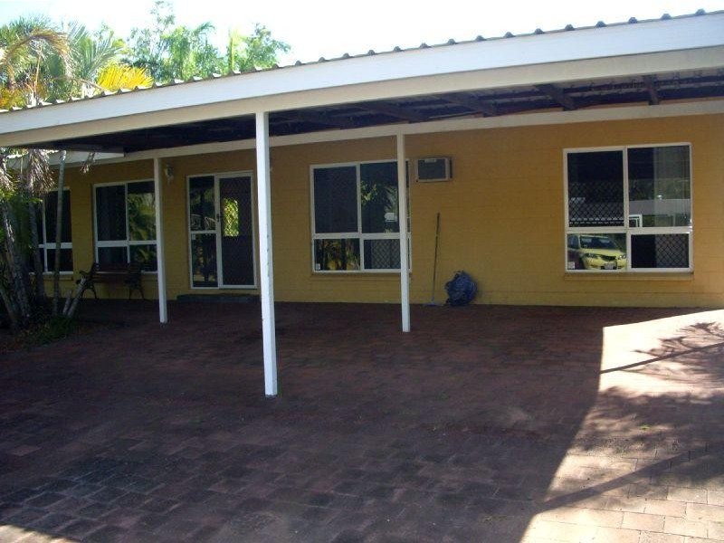 16 Landsborough Street, Bakewell NT 0832