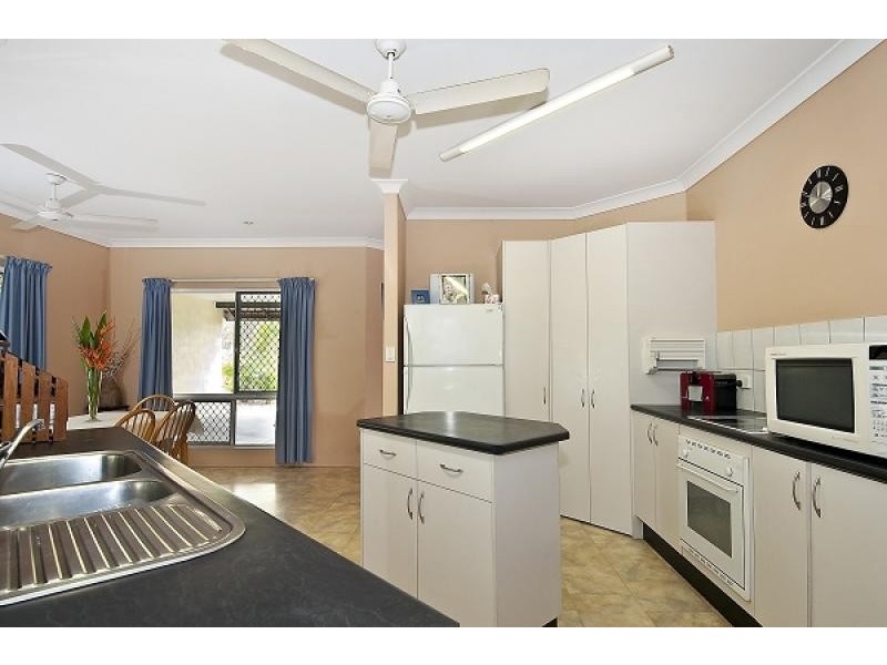 82 Woodlake Boulevard, Durack NT 0830