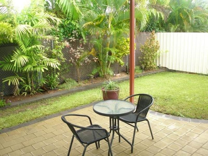 2/75 Hutchison Tce, Bakewell NT 0832