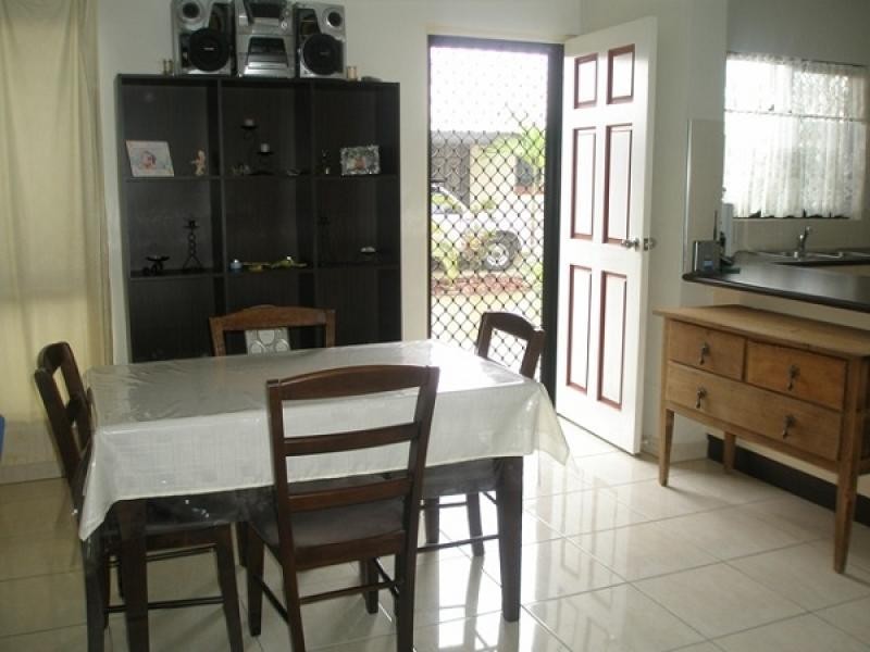 2/75 Hutchison Tce, Bakewell NT 0832