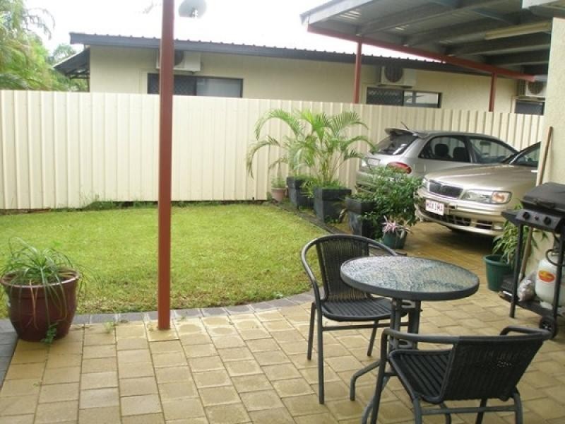 2/75 Hutchison Tce, Bakewell NT 0832