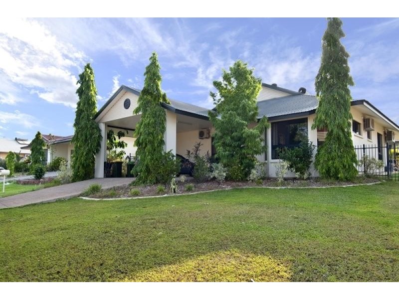 4 Yirra Crescent, Rosebery NT 0832