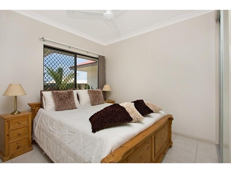 18 Richards Cres, Rosebery NT 0832