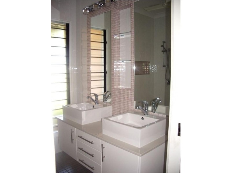 3 Kenbi Place, Rosebery NT 0832