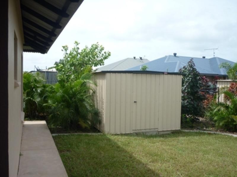15 Richards Circuit, Rosebery NT 0832