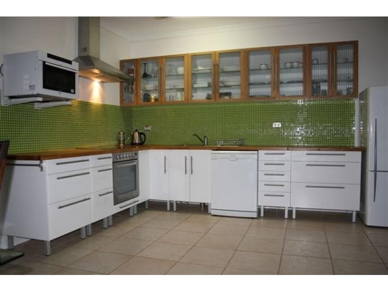 Unit 1, 14 Lowe, Driver NT 0830