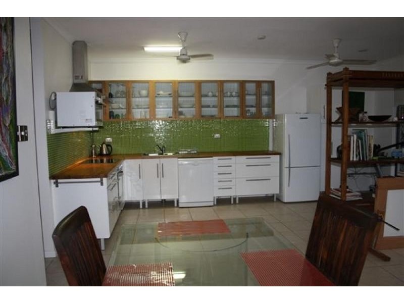 Unit 1, 14 Lowe, Driver NT 0830