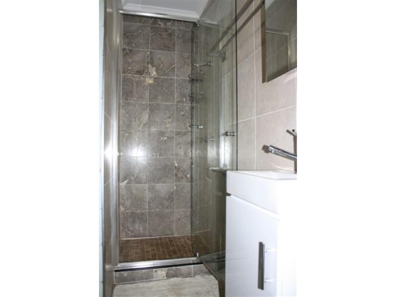 Unit 1, 14 Lowe, Driver NT 0830