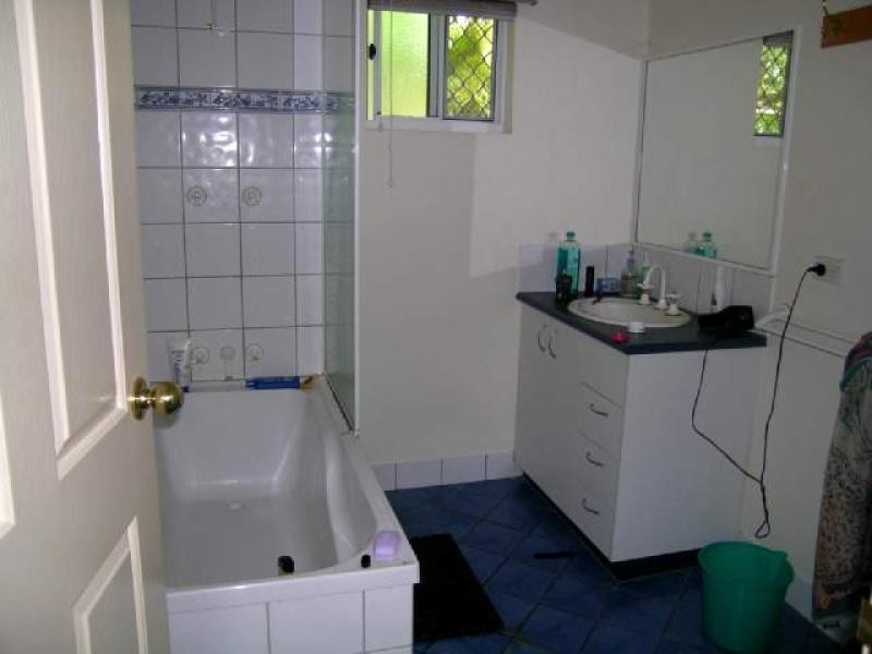 4B Hannibal Crescent4 B Hannibal Crescent, Gray NT 0830