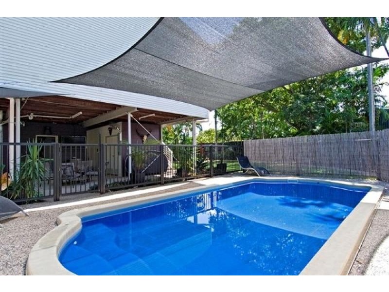 13 Rennie Court, Moulden NT 0830