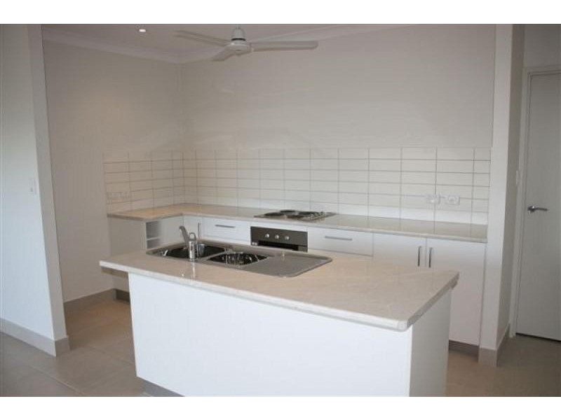 Unit 4, 33 La Pira Circuit, Rosebery NT 0832