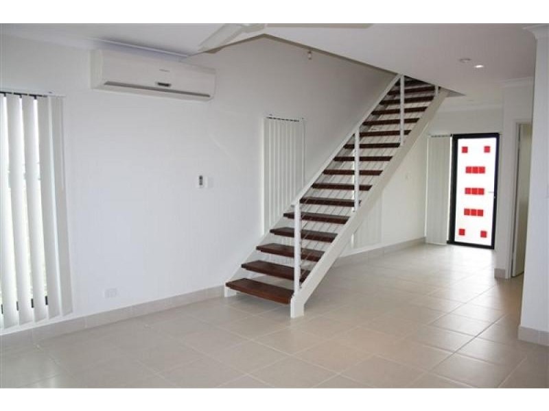 Unit 4, 33 La Pira Circuit, Rosebery NT 0832