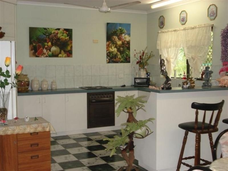 5 Cuthbertson Crescent, Moulden NT 0830