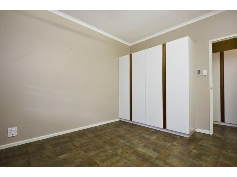23 Rosetta Street, Gray NT 0830