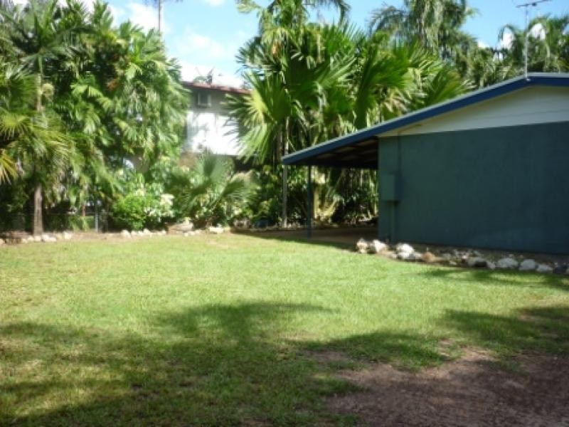 38 Cuthbertson Crescent, Moulden NT 0830