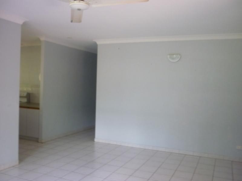 38 Cuthbertson Crescent, Moulden NT 0830