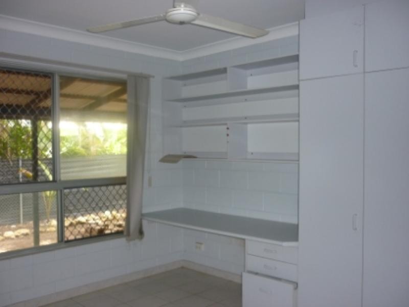 38 Cuthbertson Crescent, Moulden NT 0830