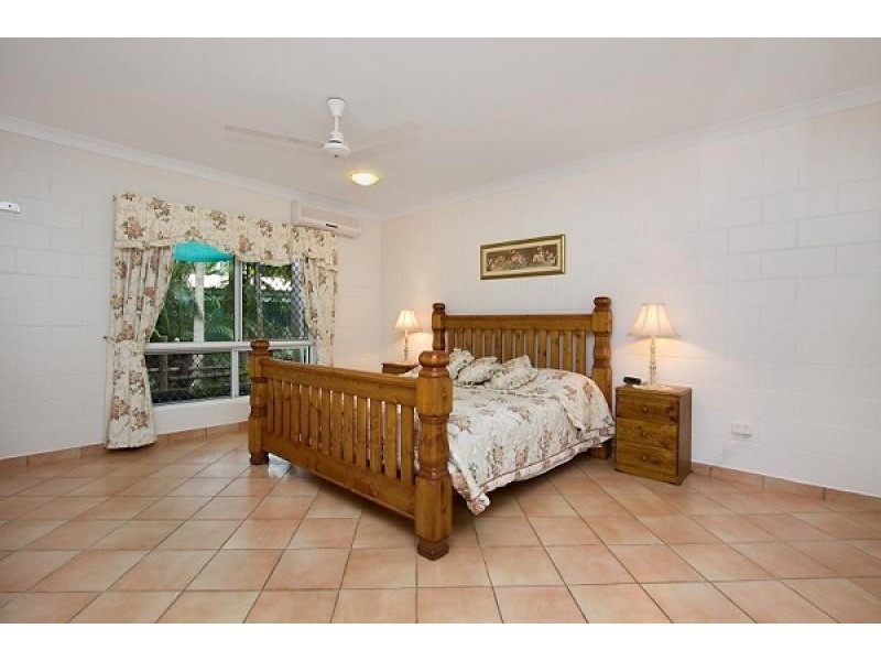 5 Seagar Court, Gray NT 0830