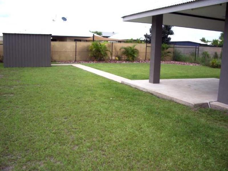 13 Rooney Street, Rosebery NT 0832