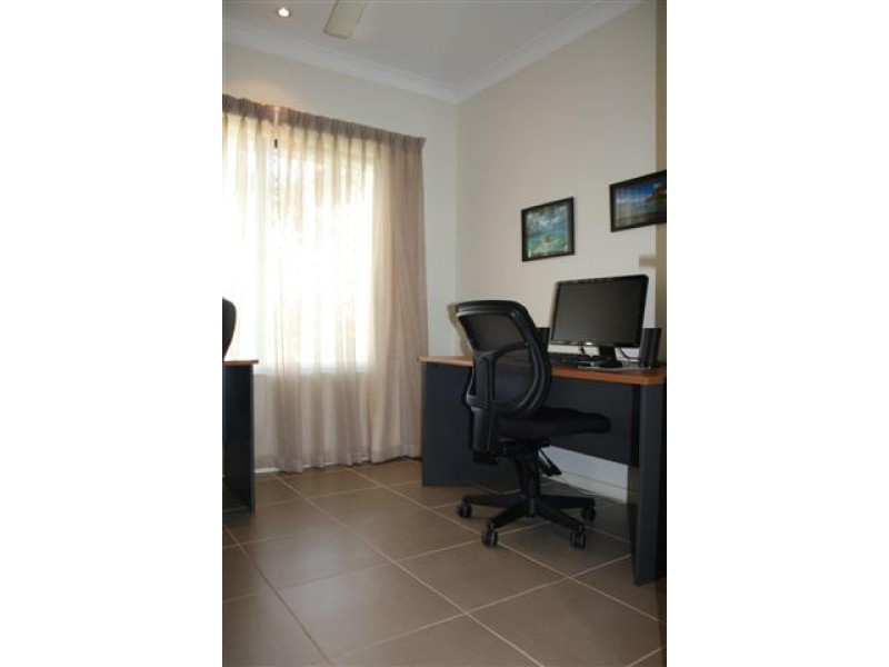 16 Haydon Street, Rosebery NT 0832