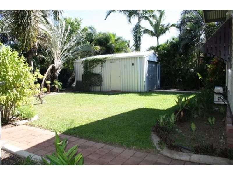 24 Landsborough Street, Bakewell NT 0832